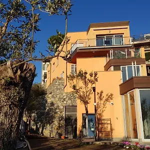  Apartment Poggio Degli Ulivi